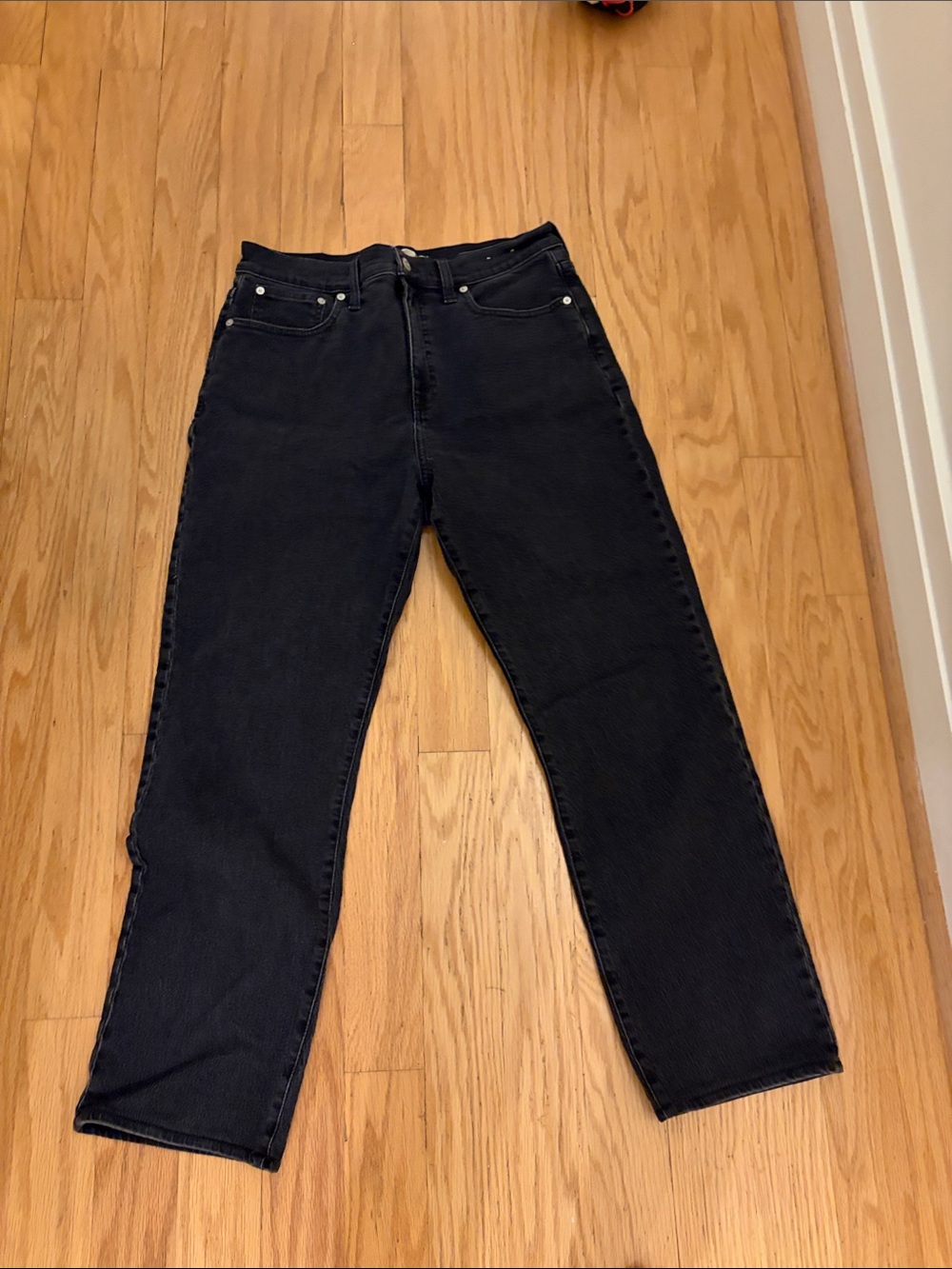 Madewell Women's Black Straight-Leg Jeans